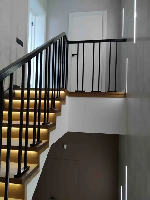 K3 Craft custom wooden staircases photo 31